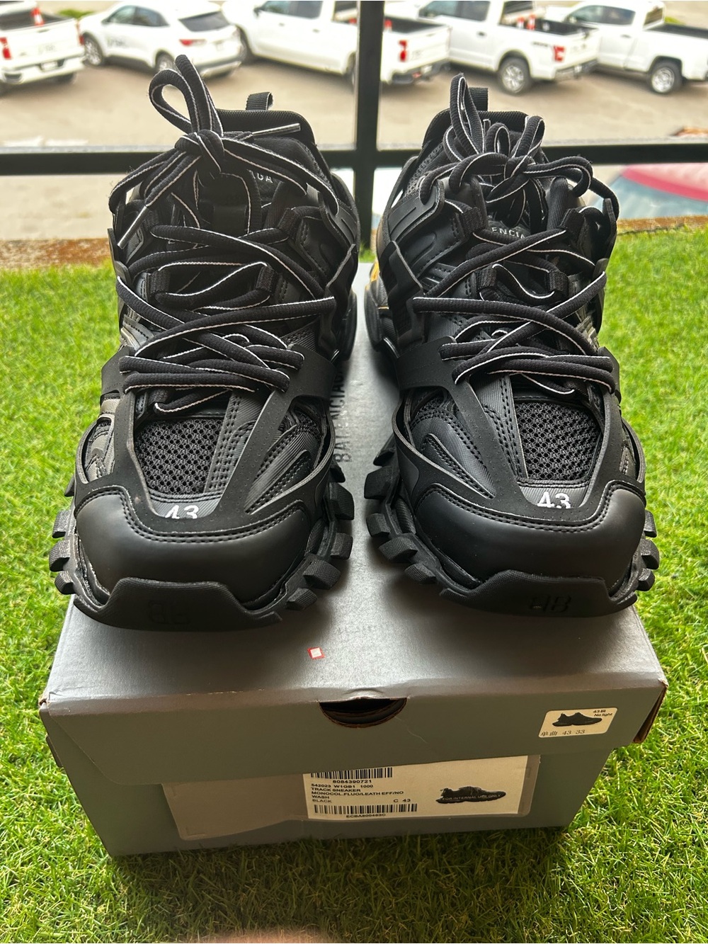 Balenciaga Tracks Size 43 / US 10